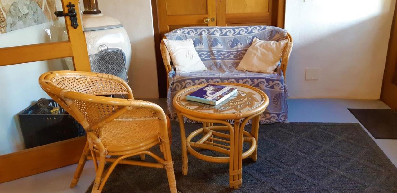 Akkedis At Artemis Franschhoek